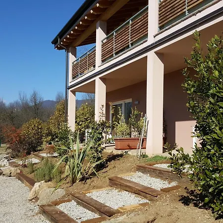 'lina' Mit Gemeinschaftspool By Interhome *
