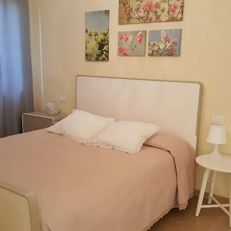 'lina' Mit Gemeinschaftspool By Interhome