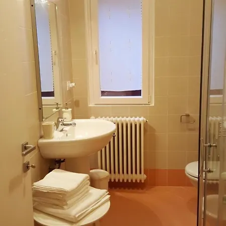 'lina' Mit Gemeinschaftspool By Interhome