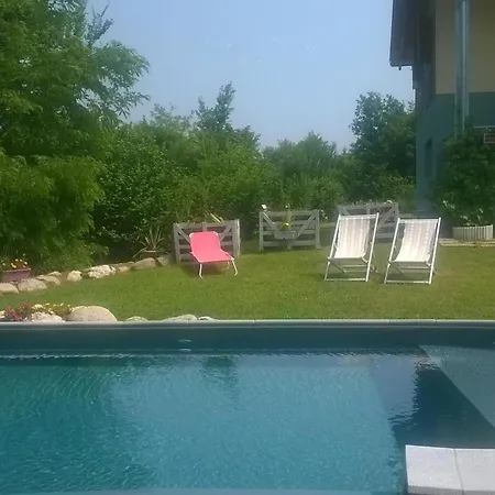 'lina' Mit Gemeinschaftspool By Interhome Apartment Gavardo